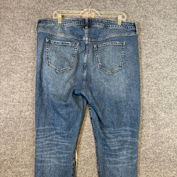 Torrid Jeans Womens 16 Blue Denim High Rise Plus Size Crop Frayed Hem Distressed - Picture 12 of 12